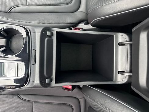 Certified 2022 Hyundai Tucson Limited AWD/4WD image 33