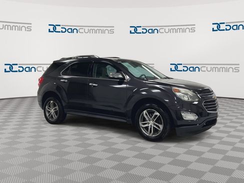 Used 2016 Chevrolet Equinox LTZ w/ Enhanced Convenience Package image 2