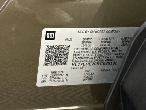 Used 2024 Chevrolet Trax LT w/ Driver Confidence Package FWD image 27