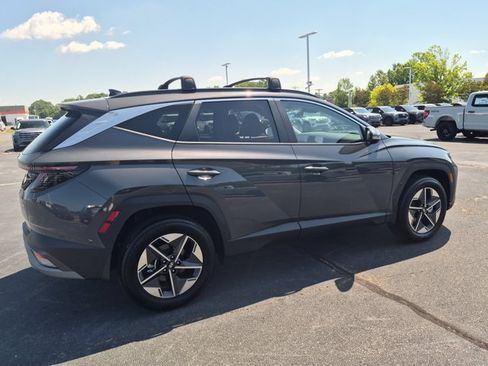 Used 2025 Hyundai Tucson SEL AWD/4WD image 4