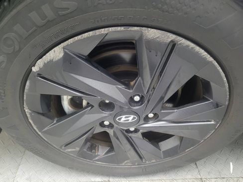 Used 2021 Hyundai Elantra SEL FWD image 31