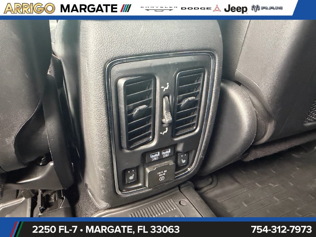 Certified 2021 Jeep Grand Cherokee Trailhawk AWD/4WD image 12