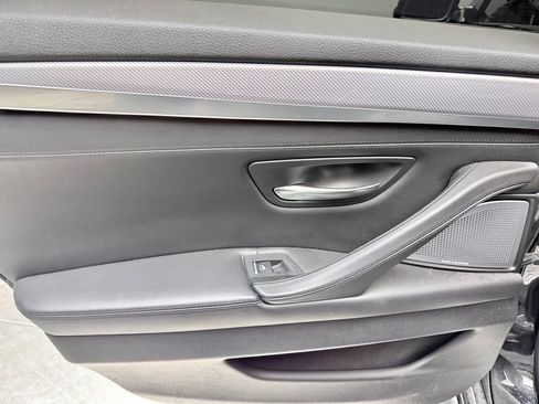 Used 2015 BMW 550i xDrive Sedan AWD/4WD image 17