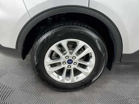 Certified 2022 Ford Escape SE AWD/4WD image 26