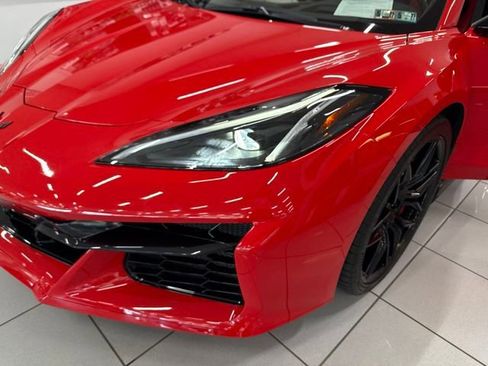 Used 2024 Chevrolet Corvette Z06 RWD image 28