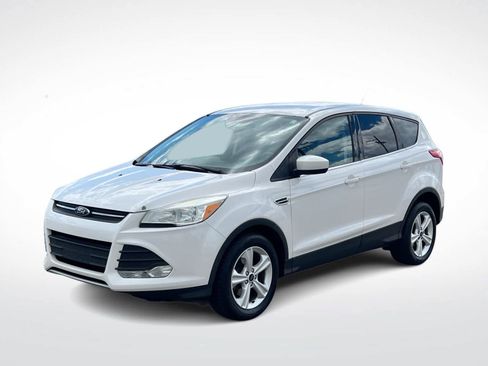 Used 2016 Ford Escape SE FWD image 4