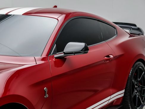 Used 2021 Ford Mustang Shelby GT500 w/ Carbon Fiber Handling Package RWD image 33