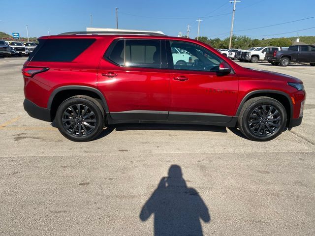 Used 2023 Chevrolet Traverse RS FWD image 7