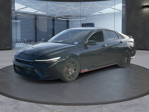 Used 2024 Hyundai Elantra N FWD image 2