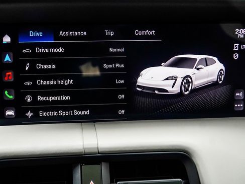 Used 2023 Porsche Taycan GTS w/ Premium Package image 30