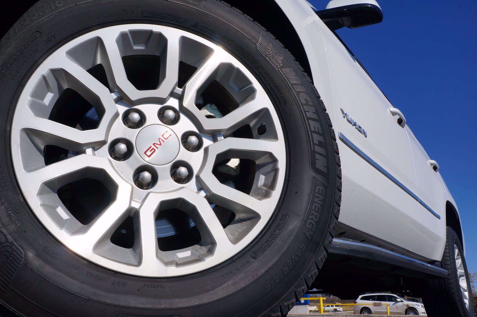 Used 2019 GMC Yukon SLT RWD image 10