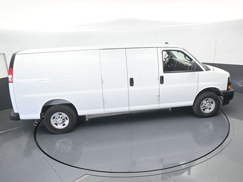 New 2025 Chevrolet Express 3500 Extended w/ Driver Convenience Package image 43