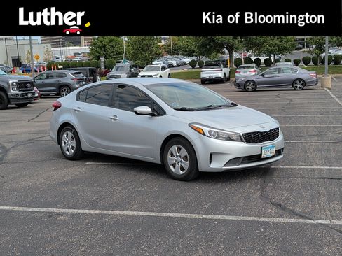 Used 2018 Kia Forte LX w/ LX Rear Camera Package FWD image 1