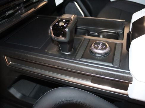 Used 2025 GMC Hummer EV 3X AWD/4WD image 37