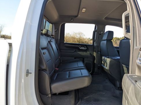 Used 2024 Chevrolet Silverado 2500 LTZ w/ LTZ Plus Package image 49