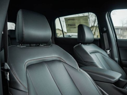 New 2026 Jeep Cherokee Limited AWD/4WD image 12