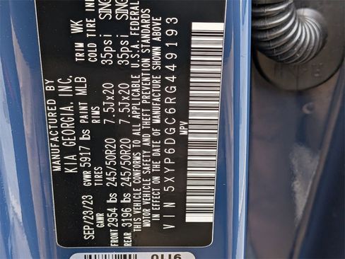 Certified 2024 Kia Telluride S w/ S Sunroof Package image 34