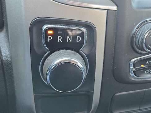 Used 2019 RAM 1500 Big Horn image 30