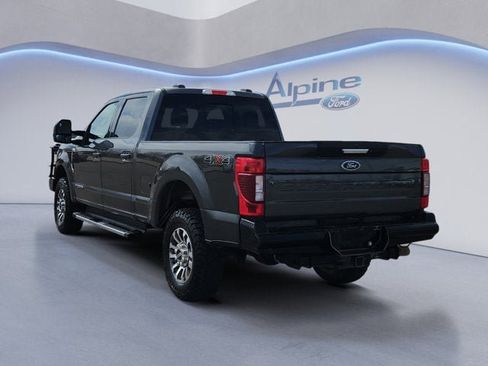 Used 2020 Ford F250 Lariat w/ Lariat Value Package image 3