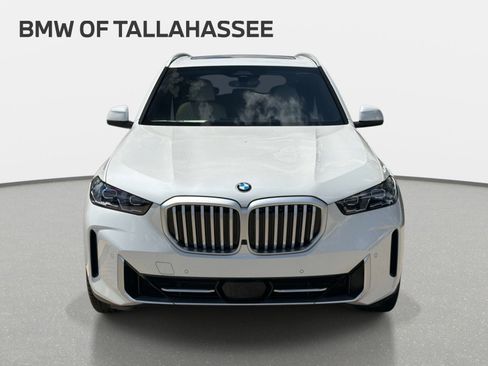 New 2026 BMW X5 xDrive40i w/ Climate Comfort Package AWD/4WD image 2