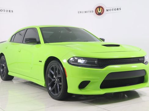 Used 2023 Dodge Charger R/T w/ Blacktop Package image 21
