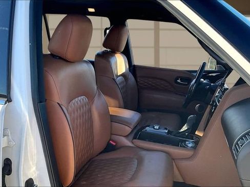 Used 2024 INFINITI QX80 Sensory w/ Cargo Package image 7