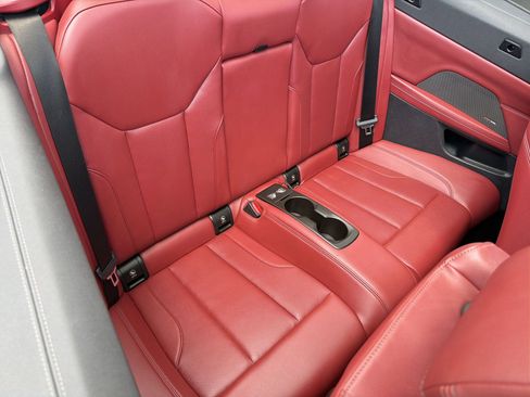 Used 2024 BMW 430i Convertible w/ M Sport Package RWD image 30