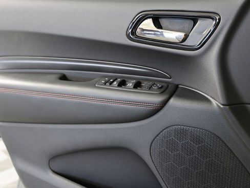 Used 2025 Dodge Durango R/T w/ Blacktop Package image 28