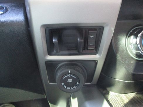 Used 2020 Ford F250 Lariat w/ Lariat Ultimate Package image 24