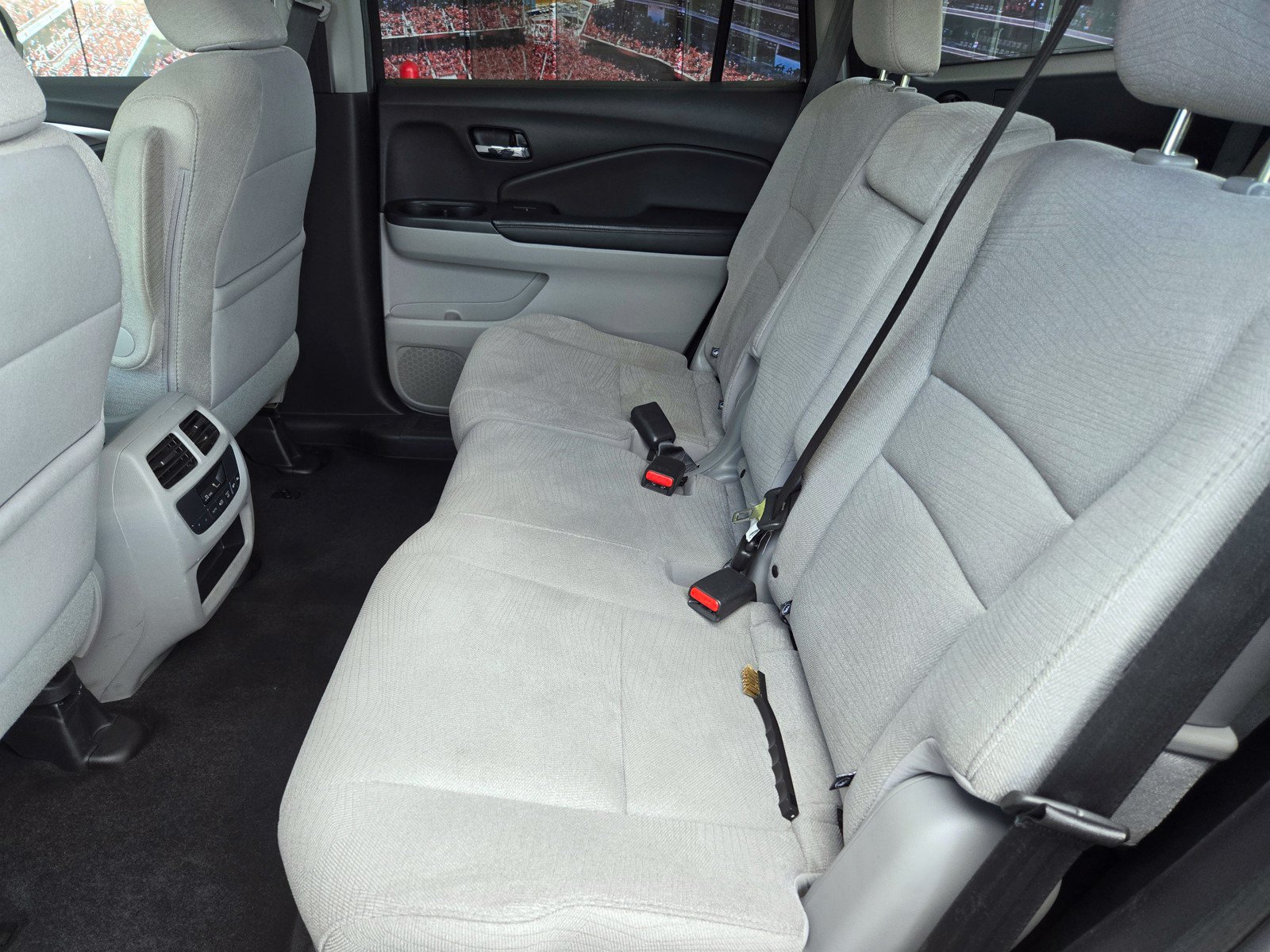 Used 2017 Honda Pilot EX image 10