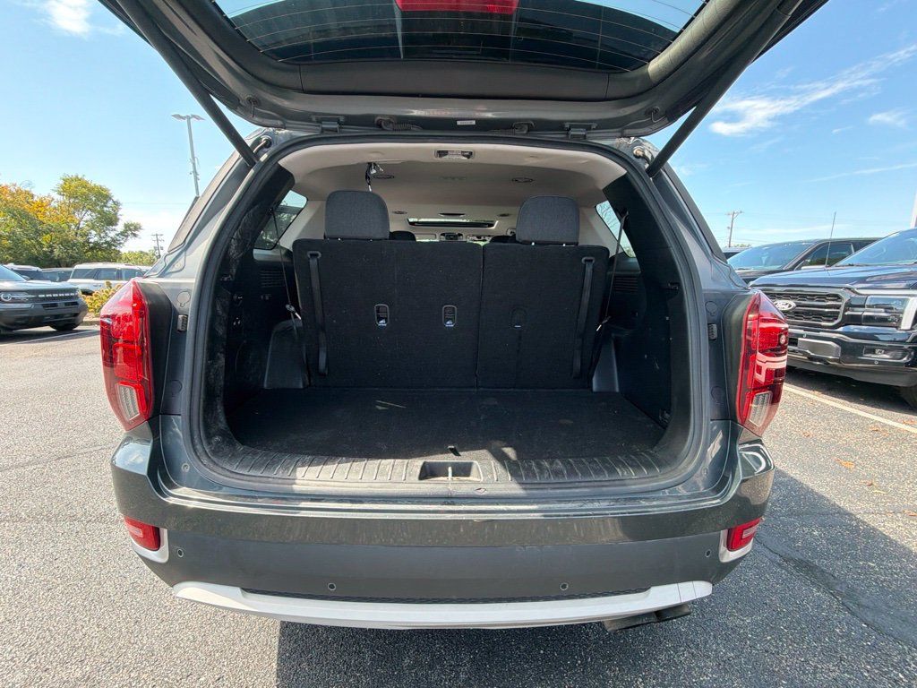 Used 2022 Hyundai Palisade SEL w/ Convenience Package AWD/4WD image 5