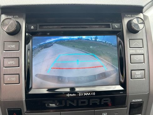 Used 2017 Toyota Tundra SR5 AWD/4WD image 16