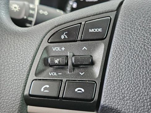 Used 2021 Hyundai Tucson SEL FWD image 16