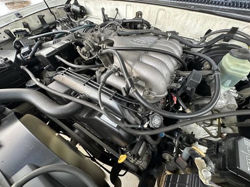 Used 1998 Toyota 4Runner SR5 image 34