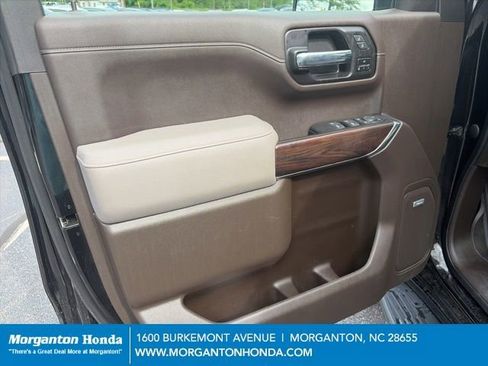 Used 2022 GMC Sierra 1500 SLT w/ SLT Premium Plus Package AWD/4WD image 15