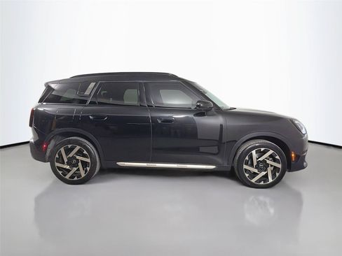 Used 2025 MINI Cooper Countryman S w/ Comfort Package Max AWD/4WD image 4