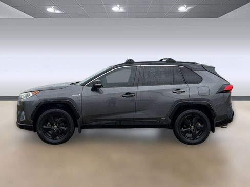 Used 2020 Toyota RAV4 XSE AWD/4WD image 2