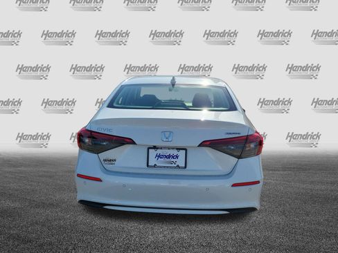 Used 2024 Honda Civic Touring image 6