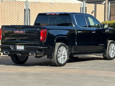 Certified 2023 GMC Sierra 1500 Denali AWD/4WD image 4