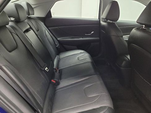 Used 2022 Hyundai Elantra Limited w/ Cargo Package image 19