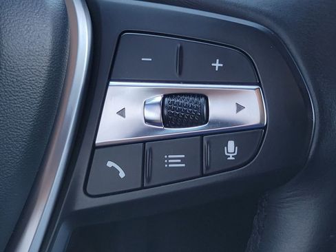 Used 2020 BMW 330i xDrive Sedan w/ Premium Package image 6