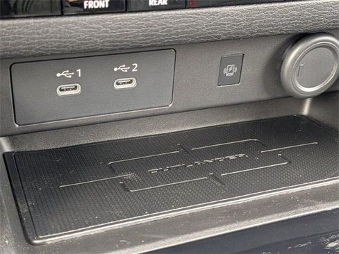 New 2025 Mitsubishi Outlander SE image 20