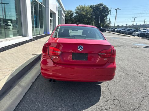 Used 2014 Volkswagen Jetta SE FWD image 6