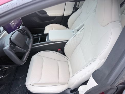 Used 2023 Tesla Model S Plaid image 31