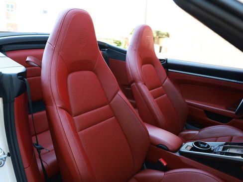 Used 2020 Porsche 911 Carrera S w/ Sport Package image 20