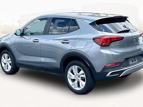 Used 2025 Buick Encore GX Preferred AWD/4WD image 4