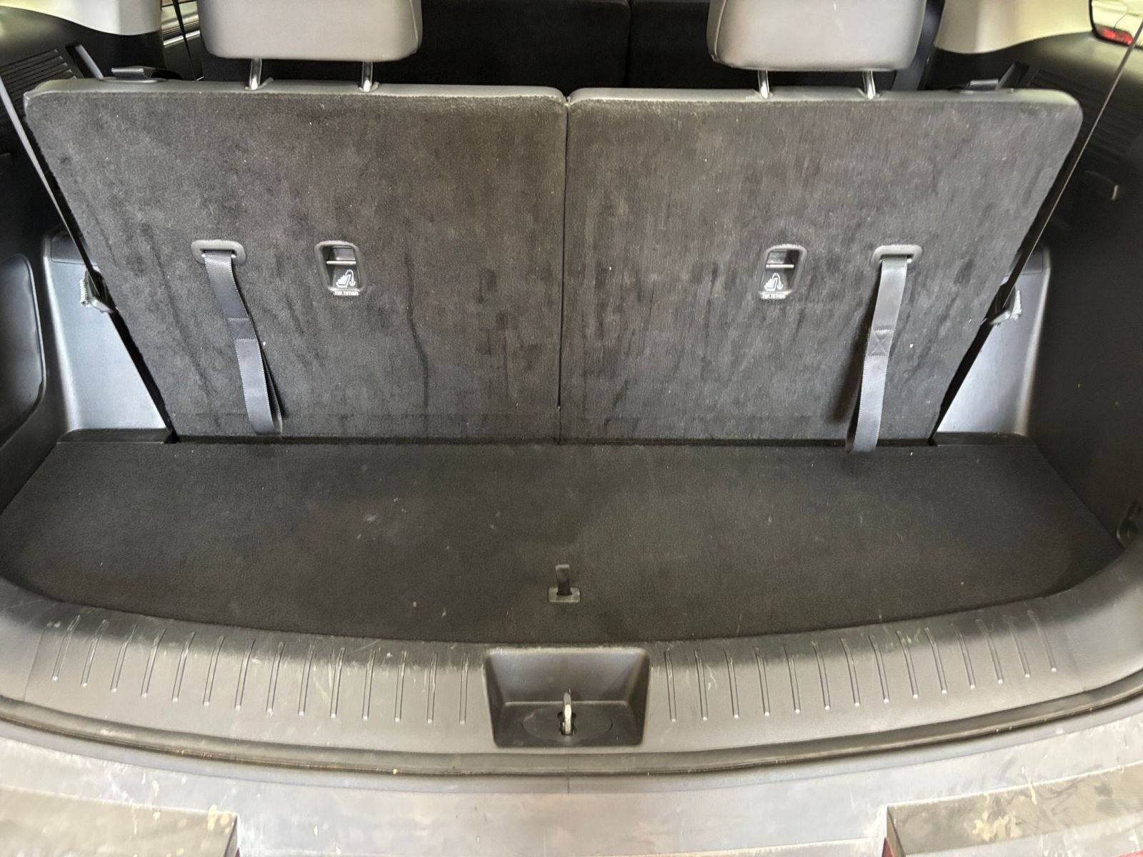 Used 2026 Hyundai Santa Fe SEL FWD image 33
