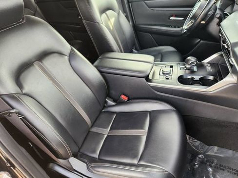 Used 2024 MAZDA CX-90 3.3 Turbo w/ Select Package AWD/4WD image 13