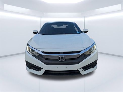 Used 2017 Honda Civic EX-T image 7
