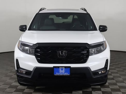 Used 2022 Honda Passport Elite image 14